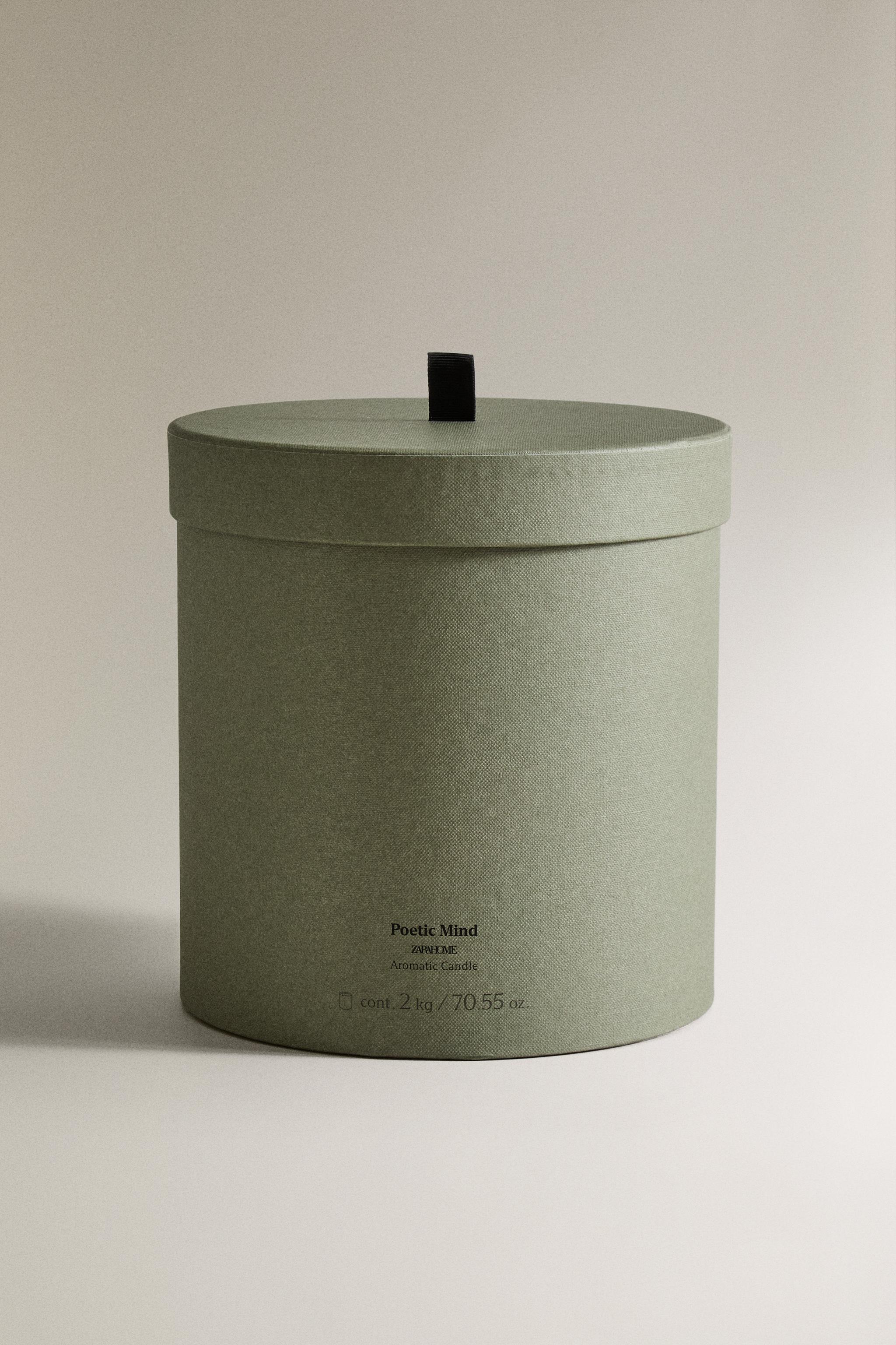 (2 KG) POETIC MIND SCENTED CANDLE